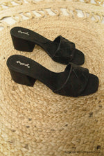 Woven Square Toe Heel-Black