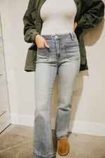 High Rise Patch Pocket-Med Wash