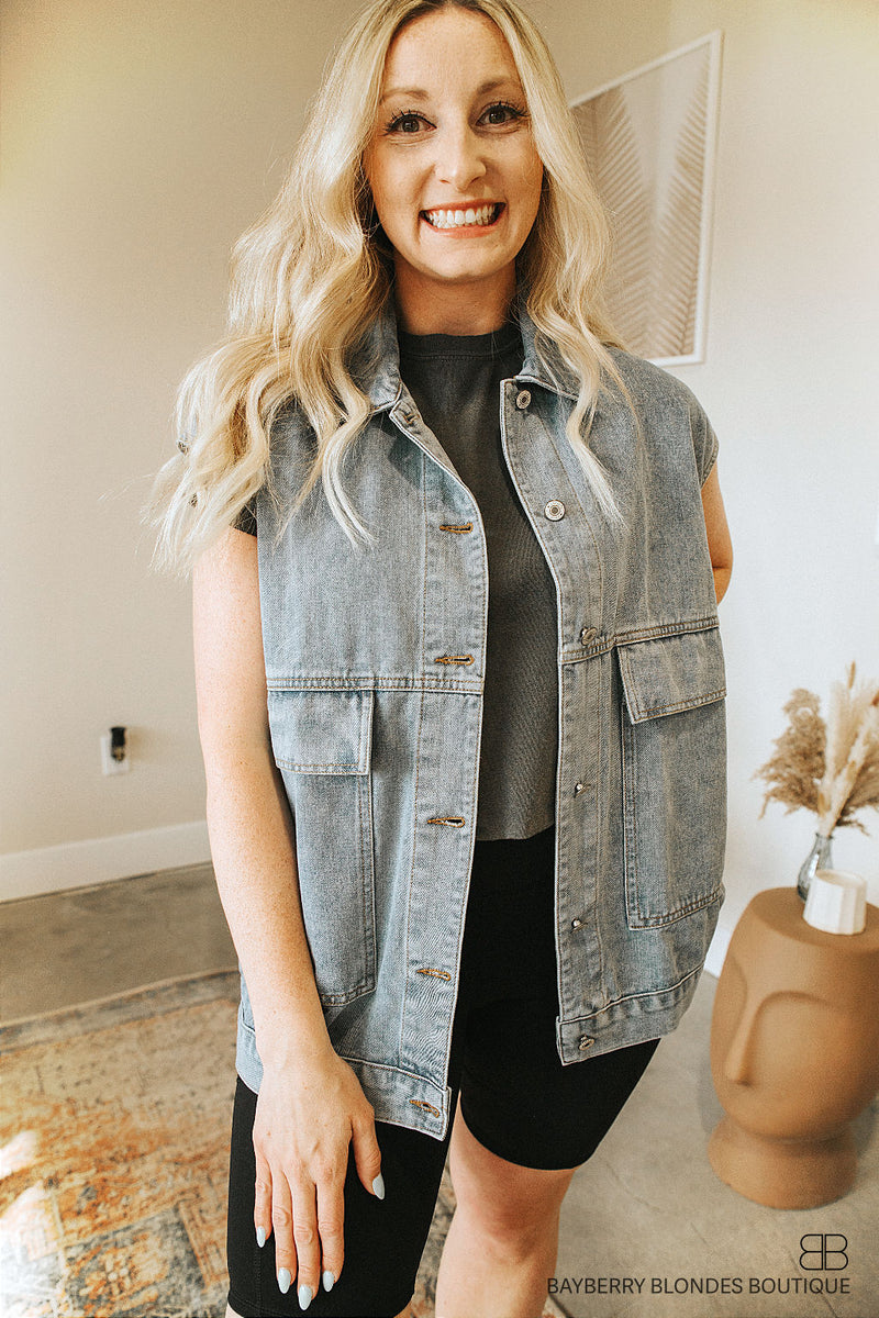 Faded Denim Button Up Vest-Med Wash