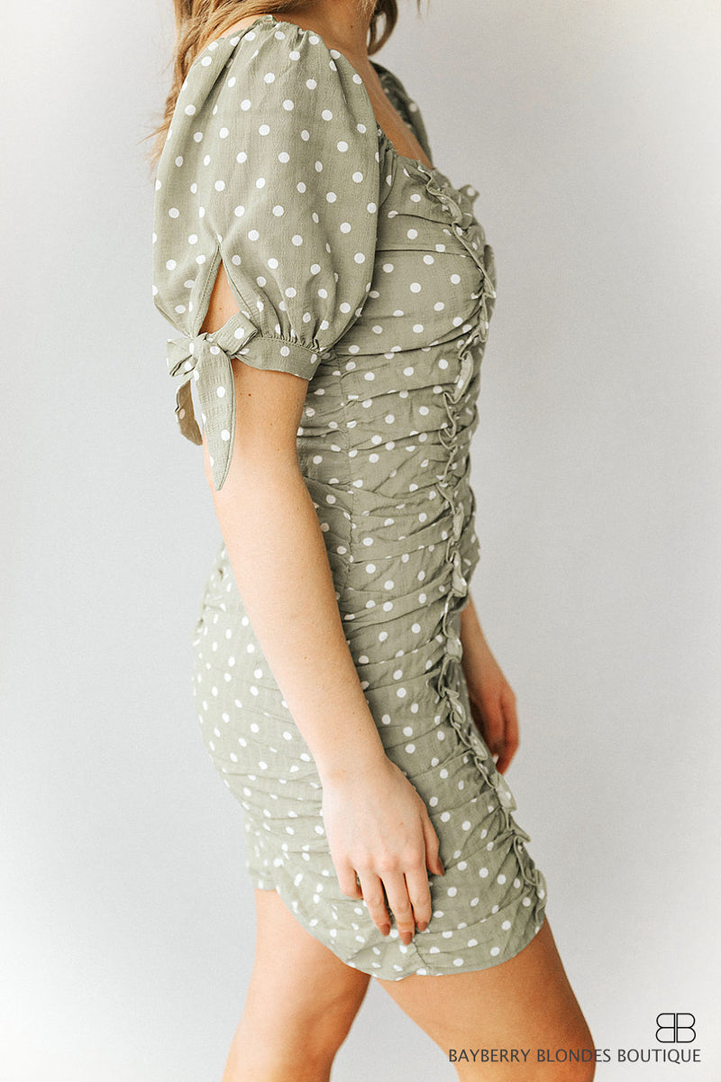 Cinch Square Neck Dress W/ Ruffles-Green and White