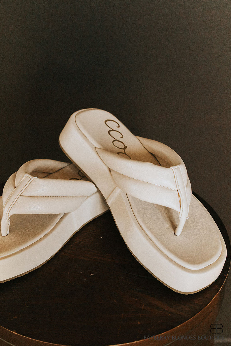 Sporty Flip Flop- Off white