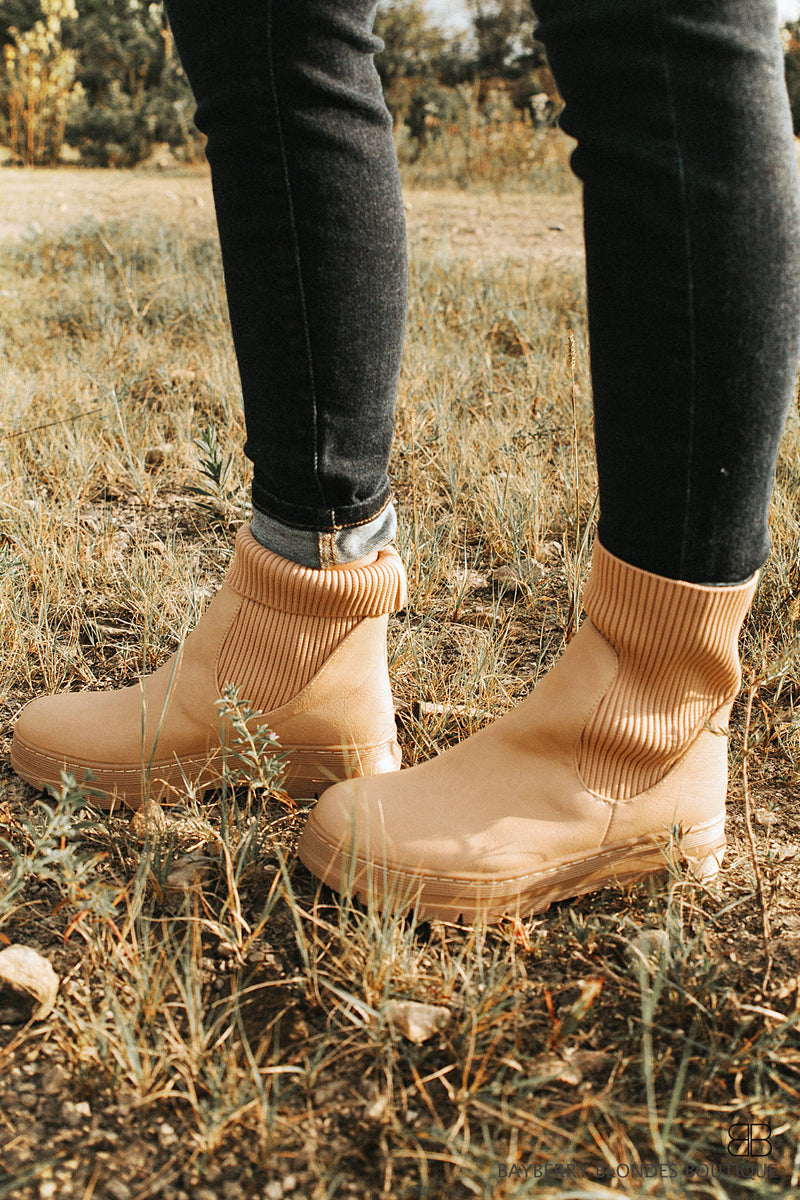 Zelda Bootie-Taupe